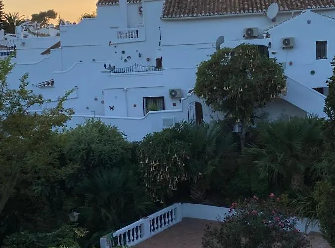 Oasis Del Nora Apartment *